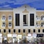 Gateway Hotel