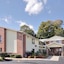 Super 8 By Wyndham West Springfield Route 5