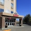 Pomeroy Inn & Suites Fort St. John