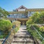 Dashwood Manor Seaside Bed & Breakfast