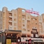 Safeer Hotel Suites