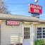 Adams Inn