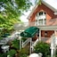 Greenbriar Inn