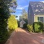 By The Sea Guests Bed & Breakfast & Suites