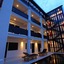 99 The Gallery Hotel