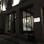 No11 Hotel & Apartments