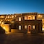 Moonlight Apartments & Suites