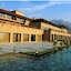 Taj Dal View Srinagar
