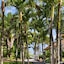 Motu Beachfront Art Villas