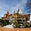White Mansion