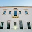 Zafran Boutique Hotel