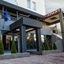 Twin Apart Hotel