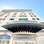 Meneur Hotel