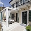 Chiara Lodge