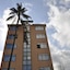 Rich Hotel