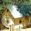 Yosemite Bug Rustic Mountain Resort