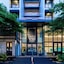 Cross Vibe Bangkok Sukhumvit Hotel