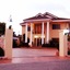 Oak Plaza Hotel - East Legon