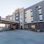 Hampton Inn Mustang