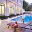 Le Haute Hotel