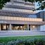 Doubletree By Hilton Windsor Hotel And Suites