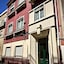 Hola Lisbon Suites