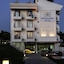 Side Sunset Hotel