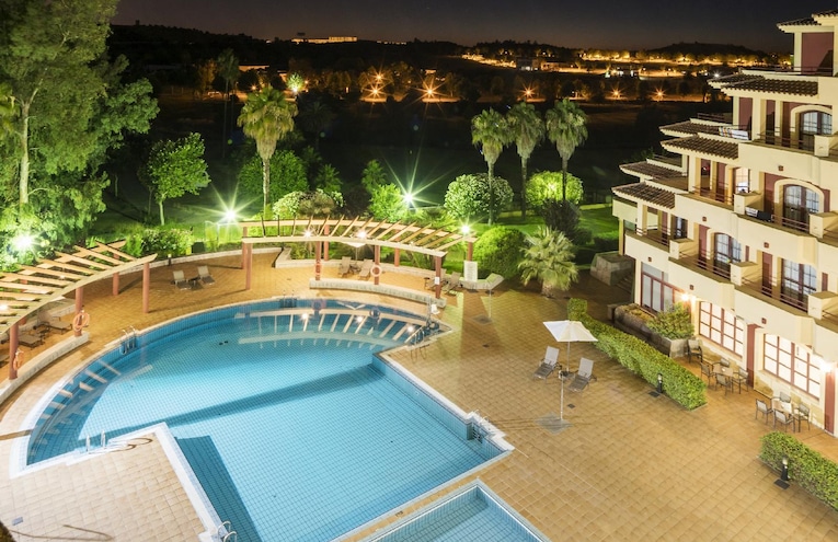 Swimming pools - 5