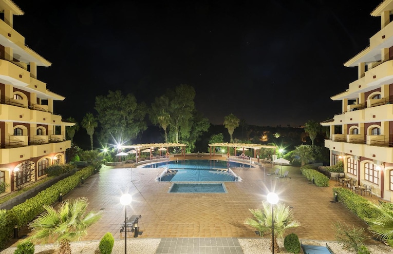 Swimming pools - 3