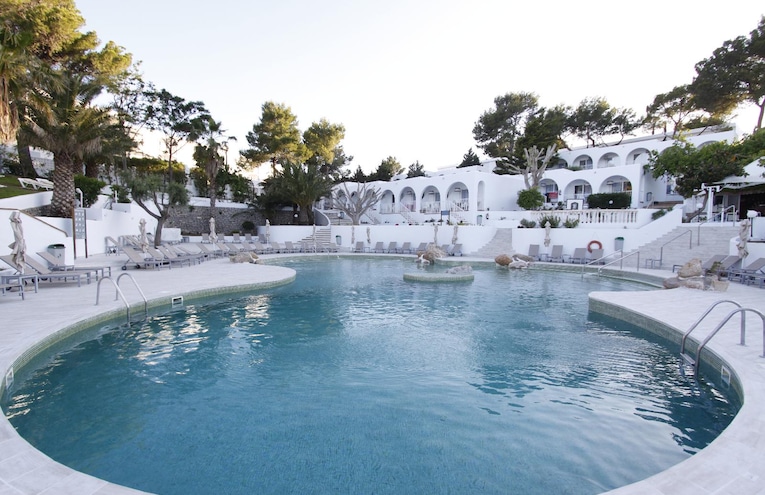 Swimming pools - 2