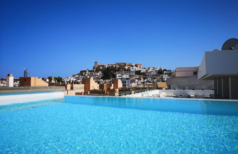 Swimming pools - 3