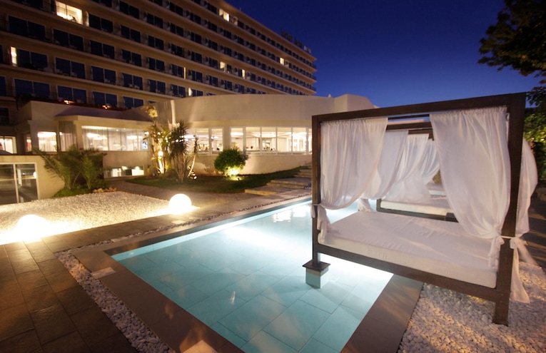 Swimming pools - 2