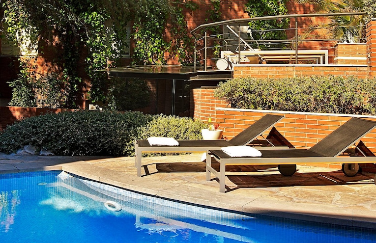 Swimming pools - 1