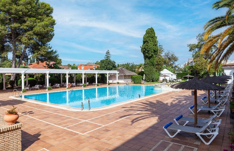 Swimming pools - 2