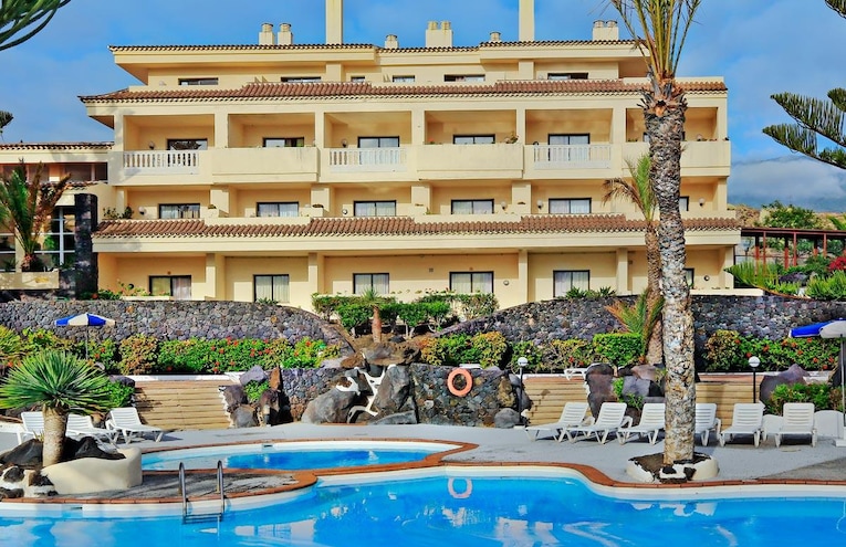 Swimming pools - 2