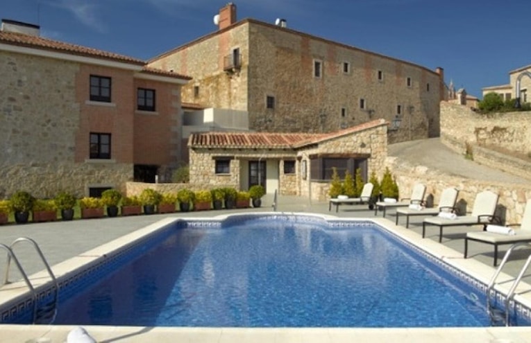 Swimming pools - 1