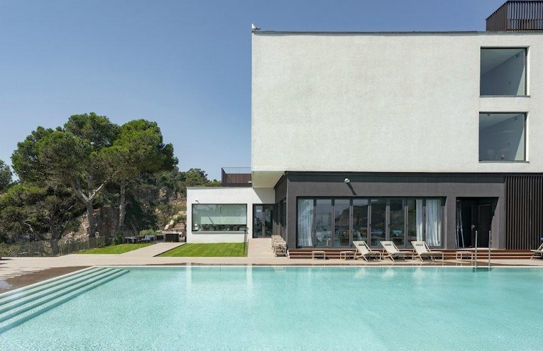 Swimming pools - 5
