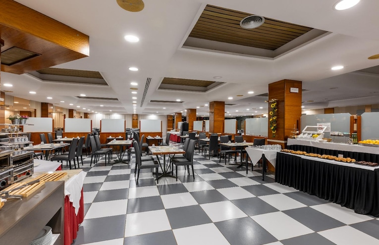 Restaurants - 12