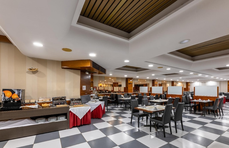 Restaurants - 13
