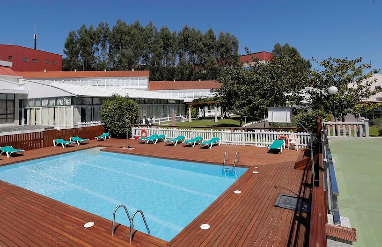 Swimming pools - 2