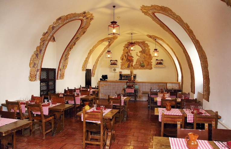 Restaurants - 3