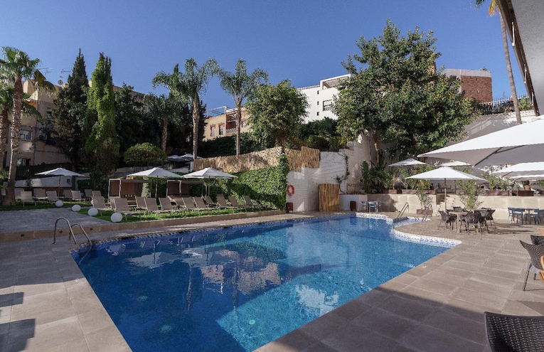 Swimming pools - 2