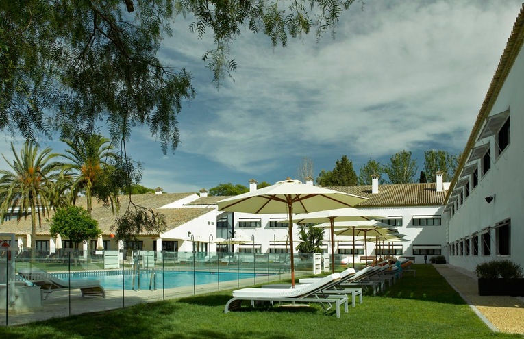 Swimming pools - 1
