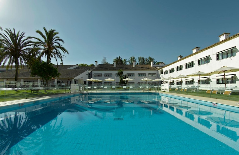Swimming pools - 3