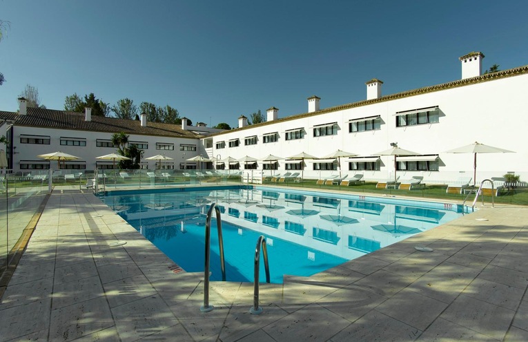 Swimming pools - 5