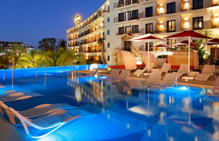 Swimming pools - 3
