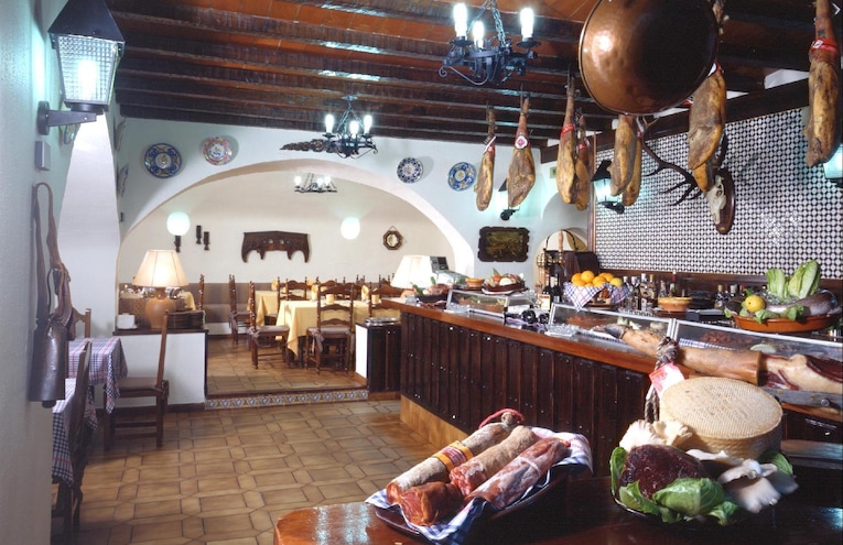 Restaurants - 3