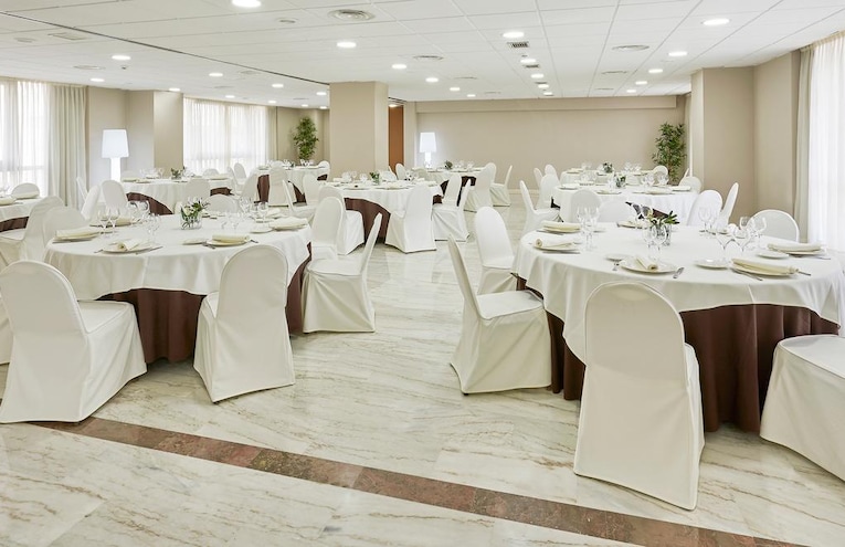 Restaurants - 5