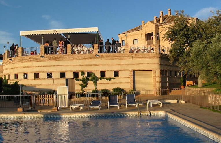 Swimming pools - 1