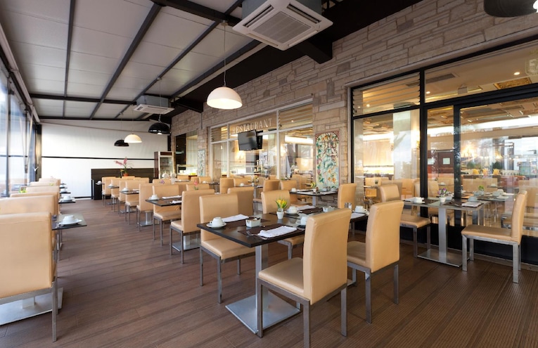 Restaurants - 5